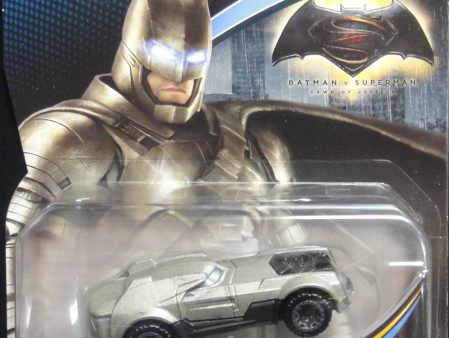 美泰 風火輪 蝙蝠俠對超人 正義曙光 裝甲蝙蝠俠 MATTEL HOT WHEELS DC COMICS BATMAN V SUPERMAN DAWN OF JUSTICE ARMORED BATMAN 28774 (PIU KW269B-18) For Cheap