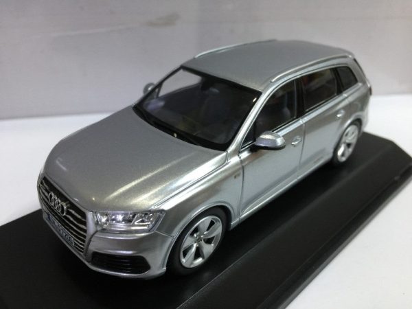 AUDI 1 43 A4 Q7 FOIL SILVER (501.14.076.13) (02344) (BUY) For Cheap